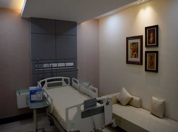 Skydome Designs | Hospital Interior Design | Architecture Company | Healthcare Interior Designer | Interior Designer | Construction firm | Patient Room